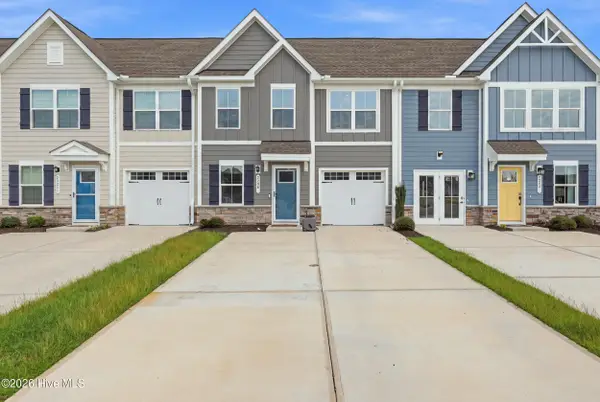 3306 Primrose Drive, Leland, NC 28451