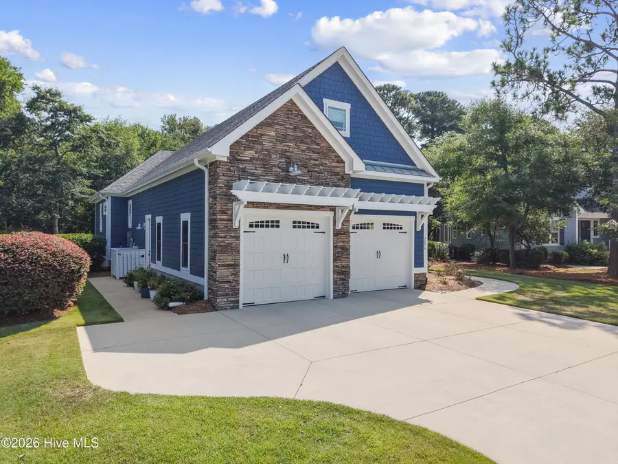 3890 Big Magnolia Way, Southport, NC 28461 - #3