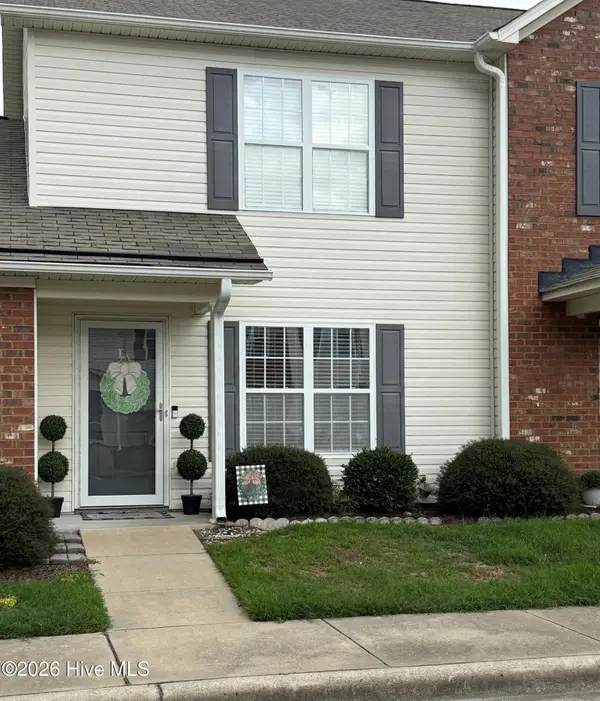 4150 Dudleys Grant Drive #B, Winterville, NC 28590