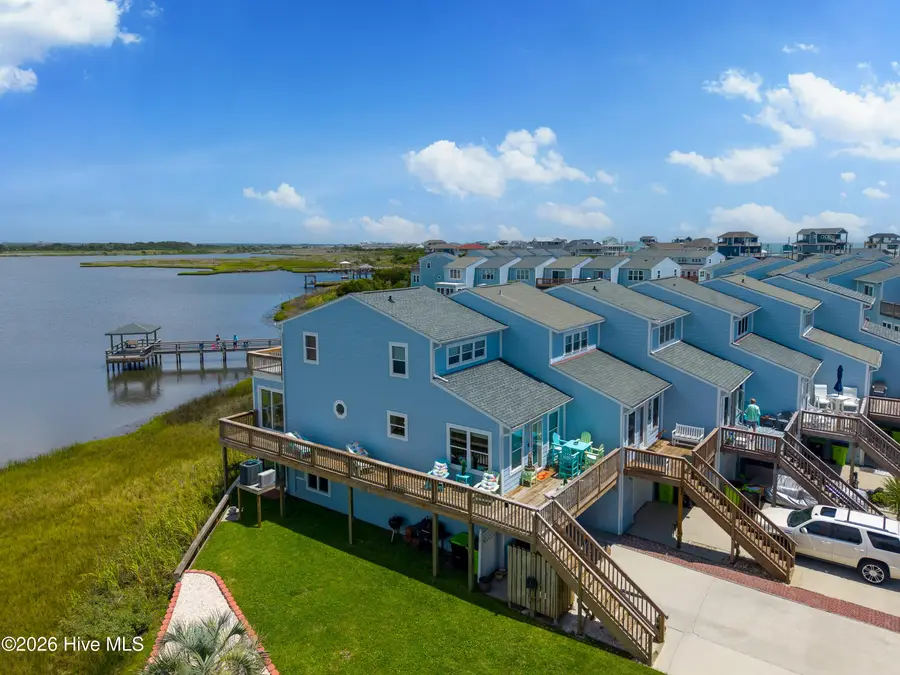 35 Bermuda Landing Place, North Topsail Beach, NC 28460 - #3