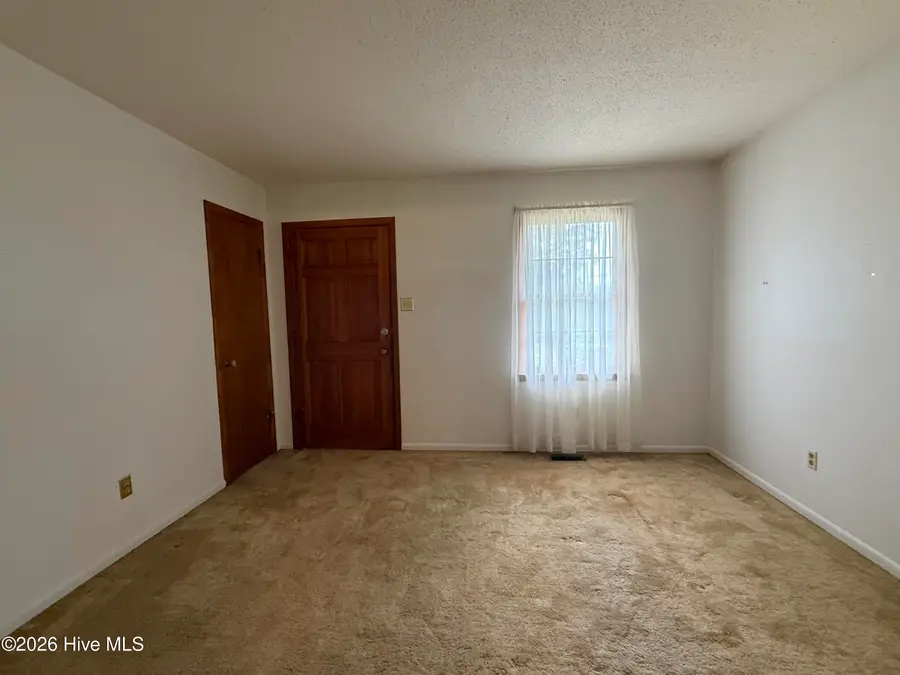 919 Aelise Street, Thomson, GA 30824 - #3