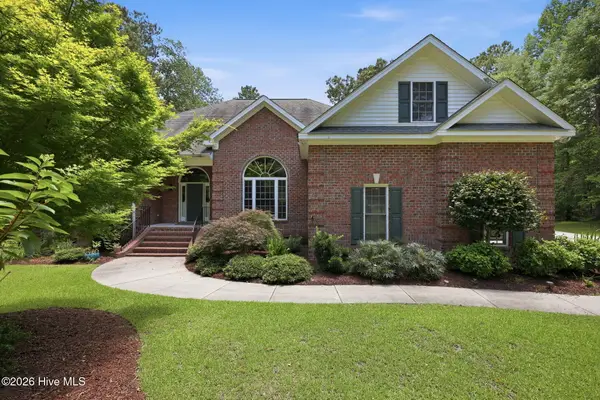 3807 Leaf Court, New Bern, NC 28562