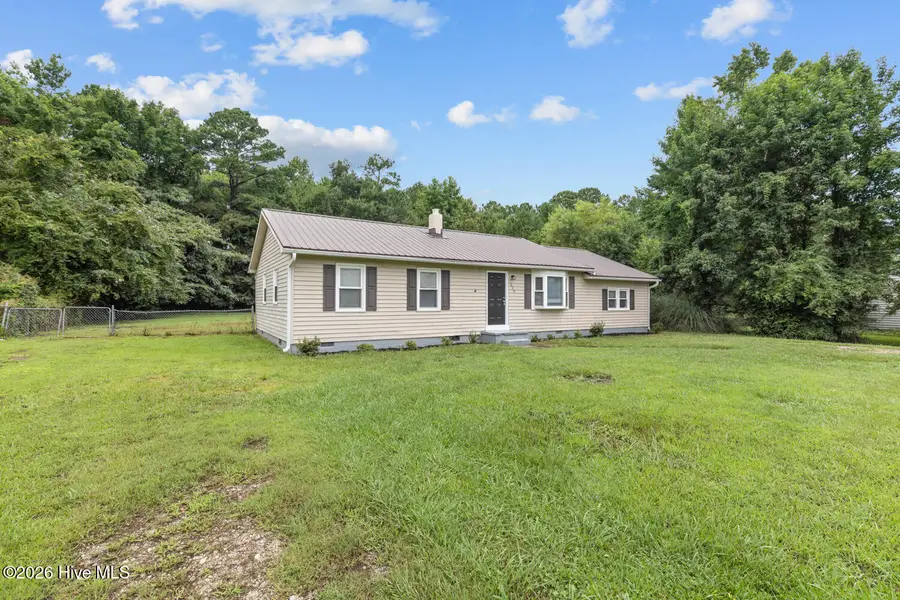 225 Lakewood Drive, Jacksonville, NC 28546 - #3