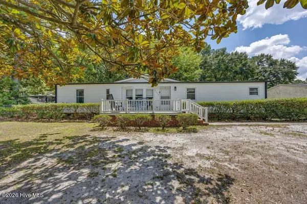 9279 Timber Lane Ne, Leland, NC 28451