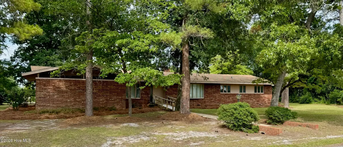 2206 Second Avenue, Elizabethtown, NC 28337 - #1