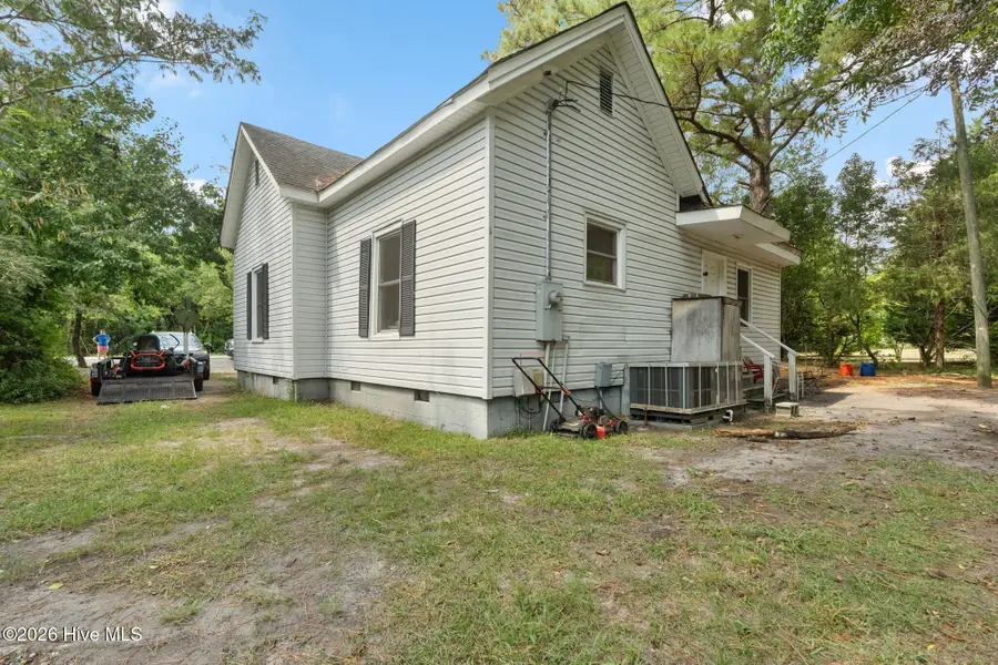 10581 Turnpike Road, Laurinburg, NC 28352 - #3