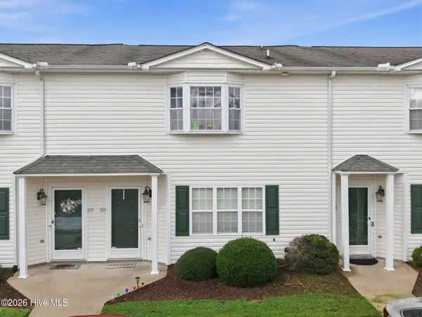 1216 Cross Creek Circle #X6, Greenville, NC 27834