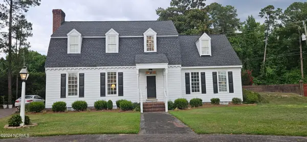 110 Foxcroft Drive, Clinton, NC 28328