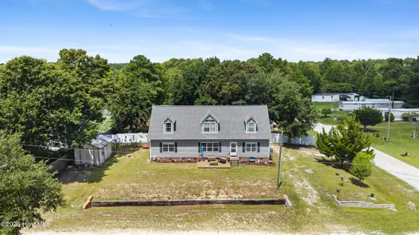 500 Bishop Drive, Hampstead, NC 28443
