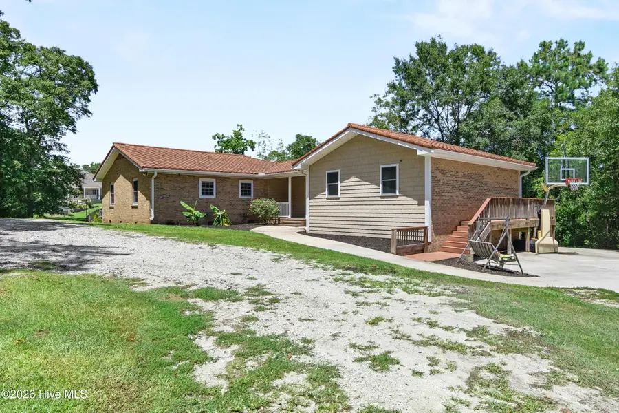 667 Hughes Road, Hampstead, NC 28443 - #2