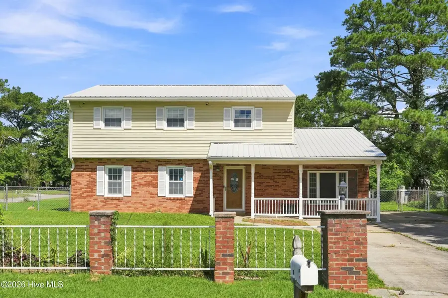 501 Tower Drive, Jacksonville, NC 28546 - #2