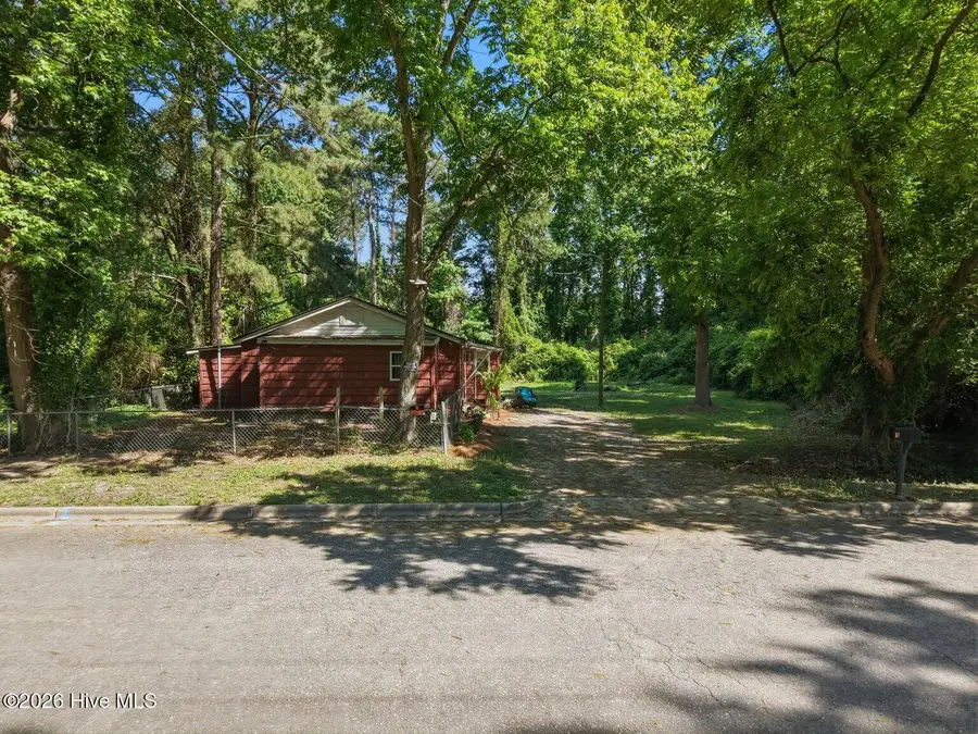 114 W Washington Street, Warsaw, NC 28398 - #3