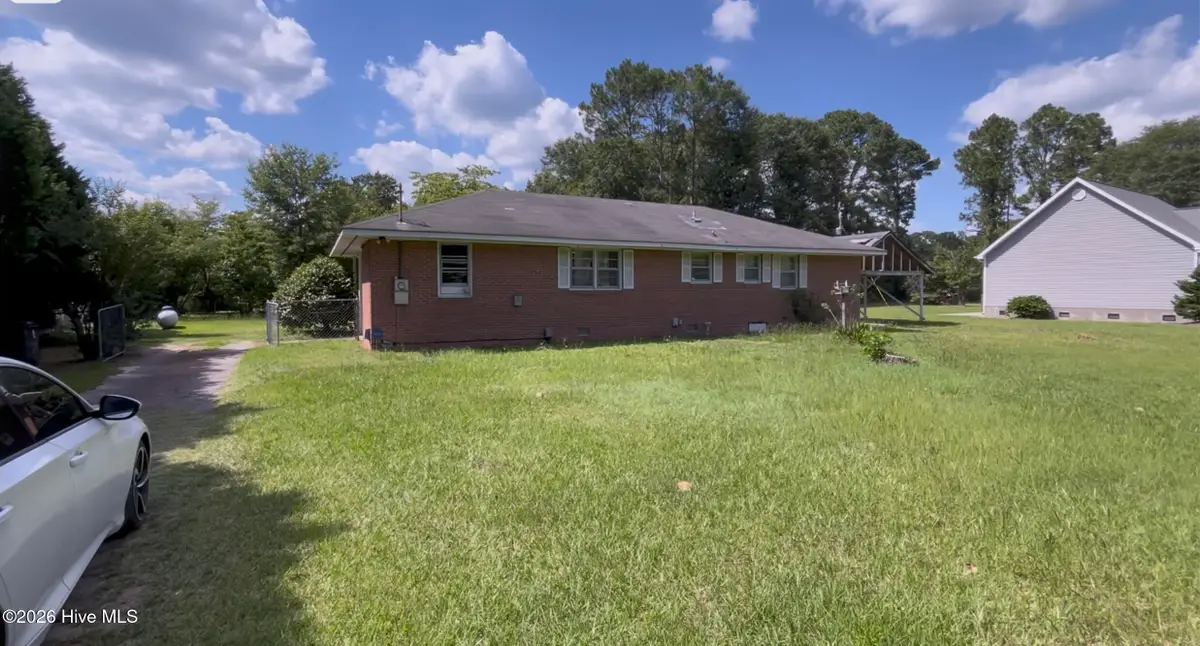 103 Alexander Street, Elizabethtown, NC 28337 - #1
