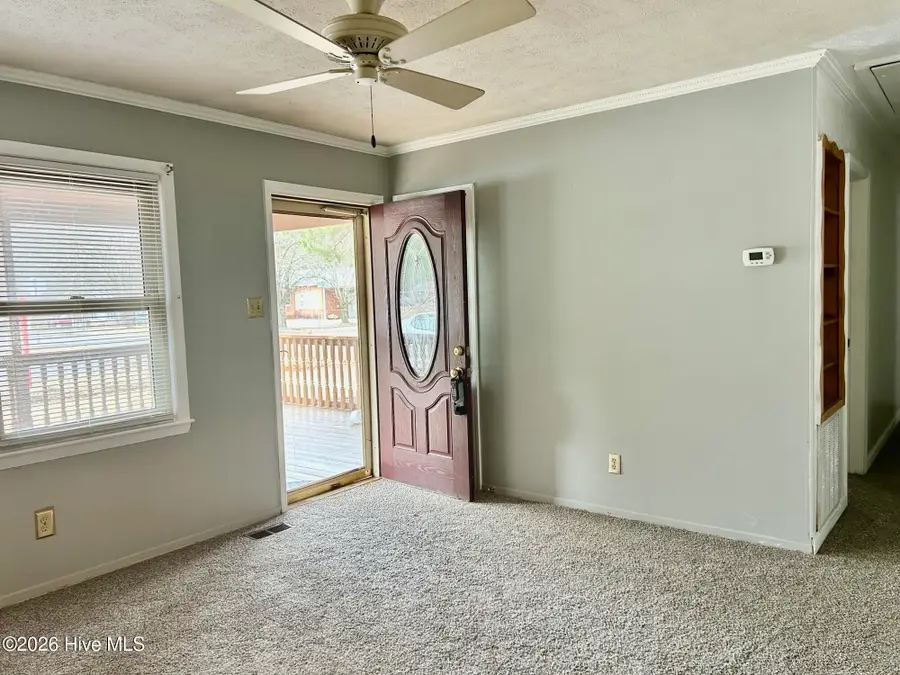 16121 Palomino Road, Laurinburg, NC 28352 - #2