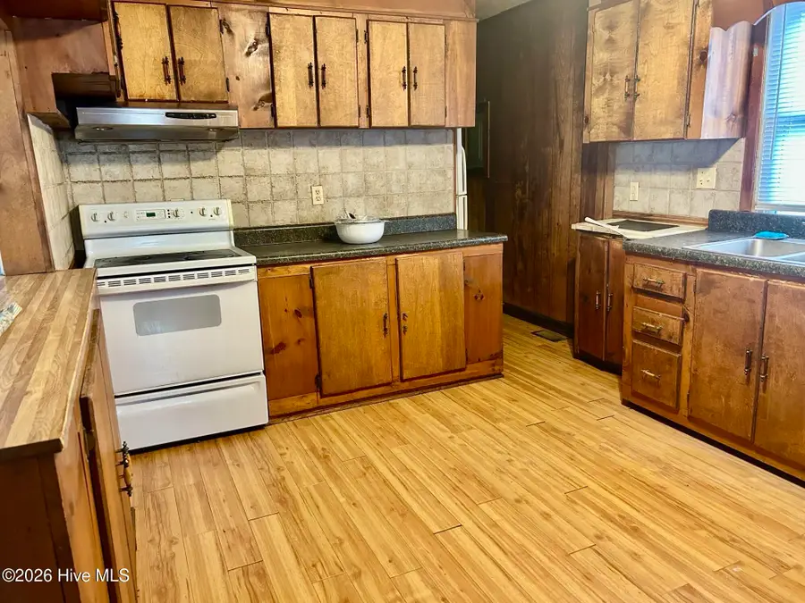 16121 Palomino Road, Laurinburg, NC 28352 - #3