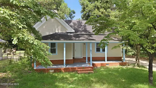 211 E Williamson Street, Mount Olive, NC 28365