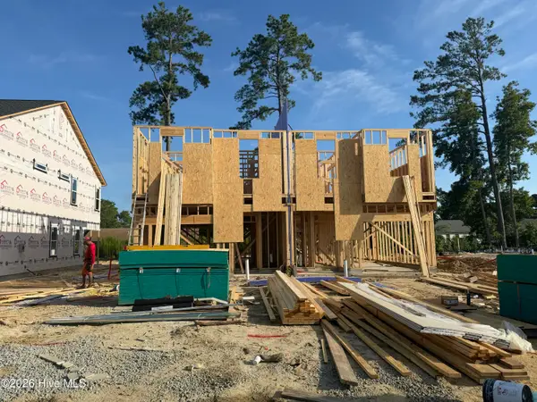 107 Chestnut Hill Drive, Jacksonville, NC 28546