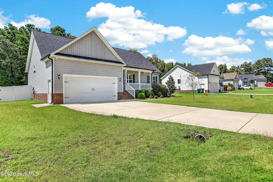 105 Hawk Place, Goldsboro, NC 27530 - #2