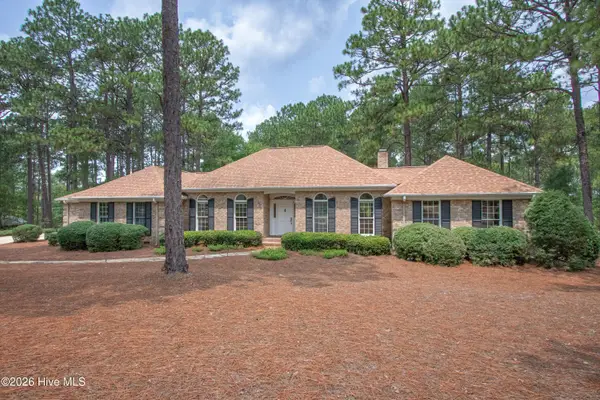 585 Donald Ross Drive, Pinehurst, NC 28374