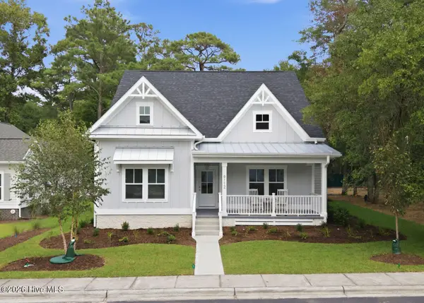 9112 E Lake Road, Calabash, NC 28467
