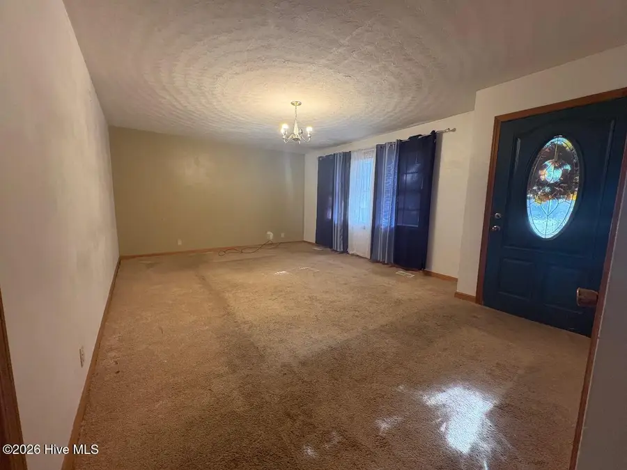 417 Hickory Drive, Elizabeth City, NC 27909 - #3