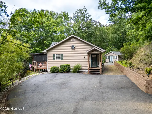 762 Mary King Mountain Drive, Murphy, NC 28906