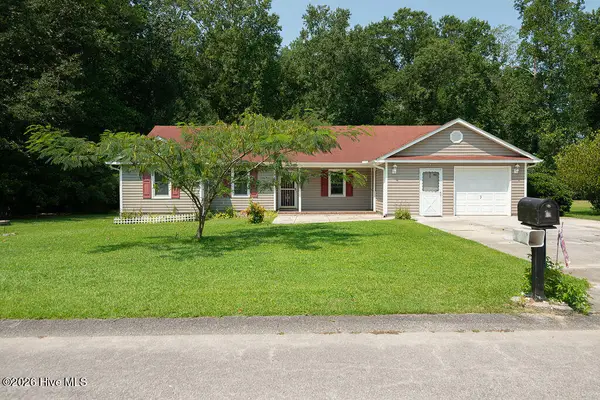 630 Greystone Avenue, Jacksonville, NC 28540