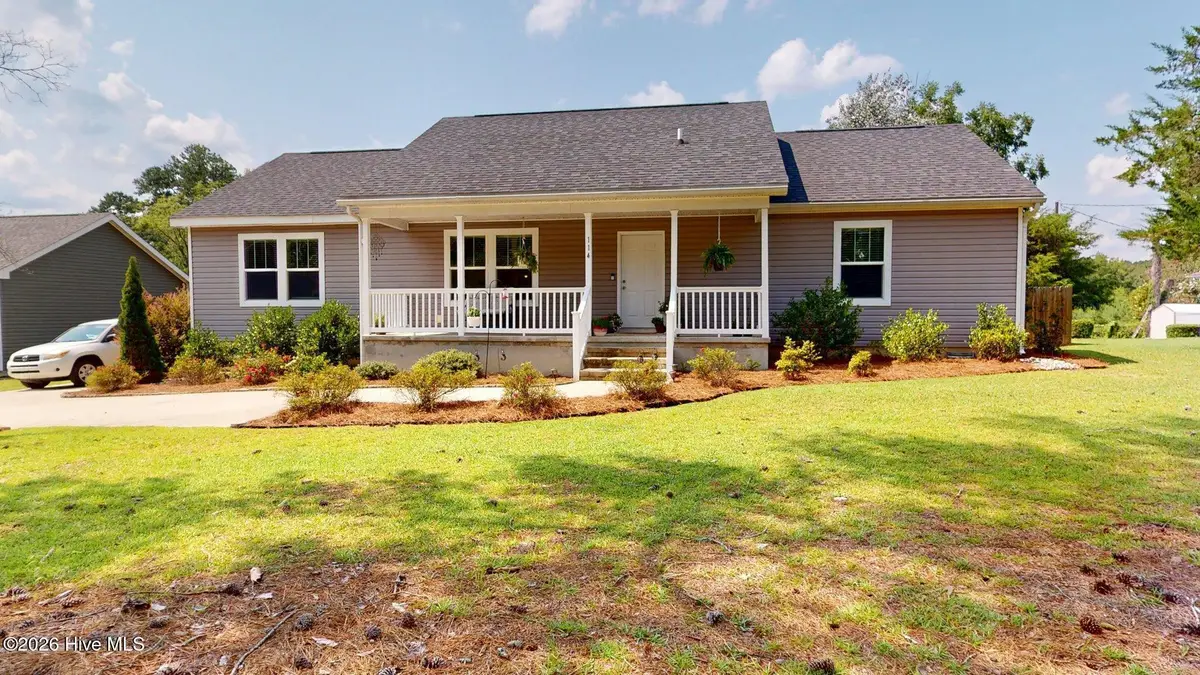 114 Lincoln Avenue, Vass, NC 28394 - #1