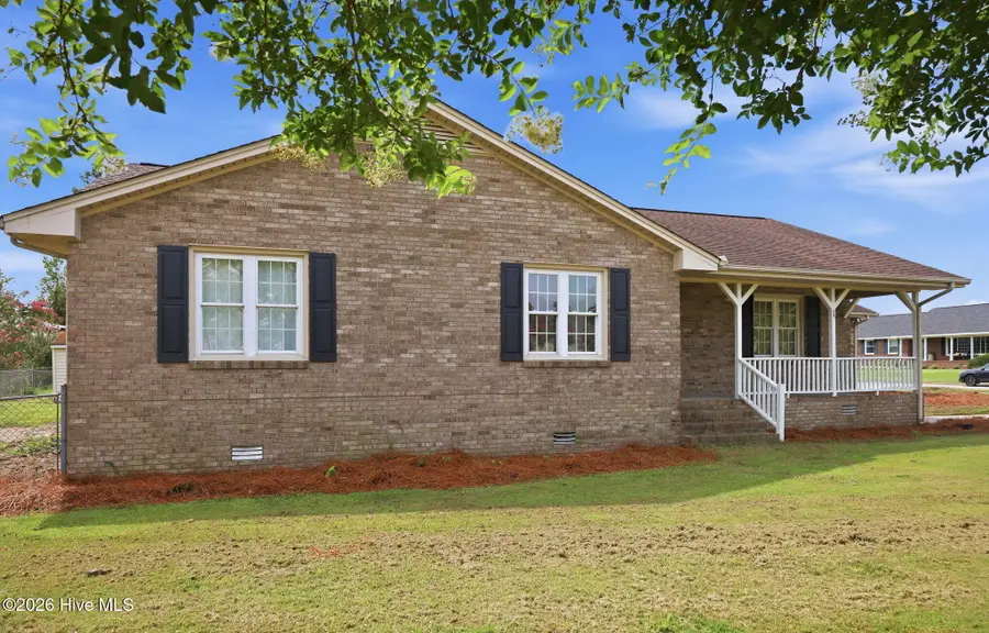 3809 Robin Road, Ayden, NC 28513 - #3