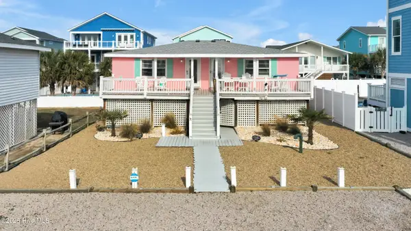 166 Ocean Boulevard W, Holden Beach, NC 28462
