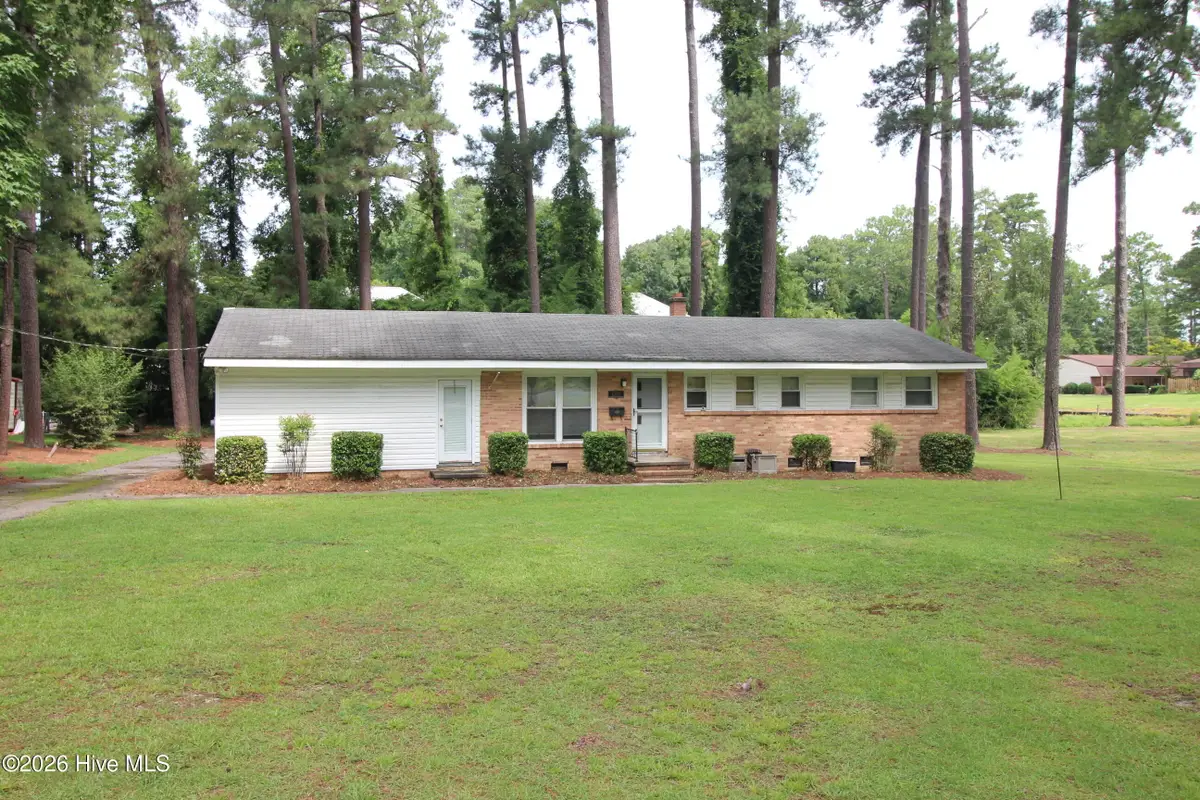 680 S May Street, Southern Pines, NC 28387 - #1
