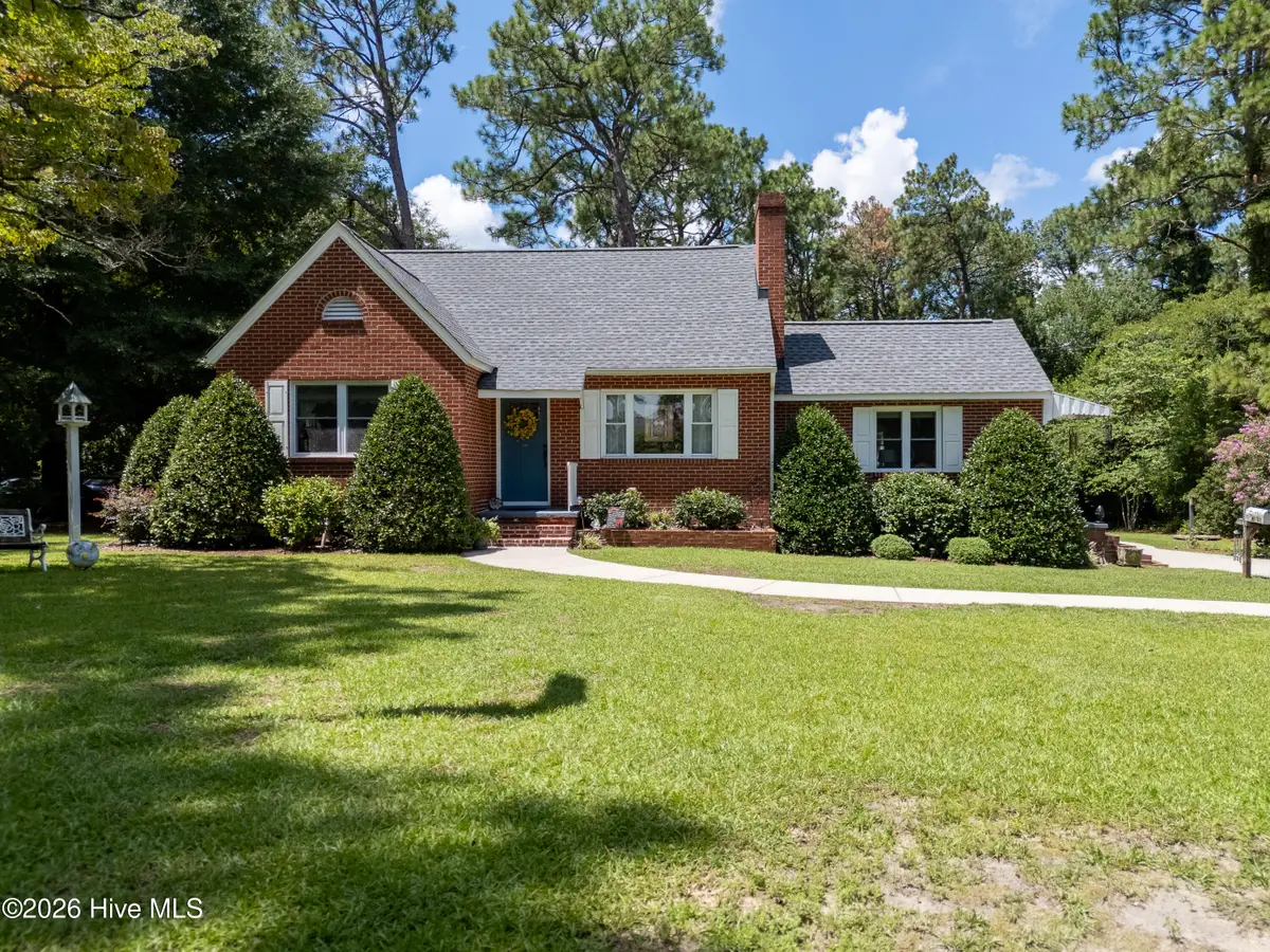 1301 N Poplar Street, Aberdeen, NC 28315 - #1
