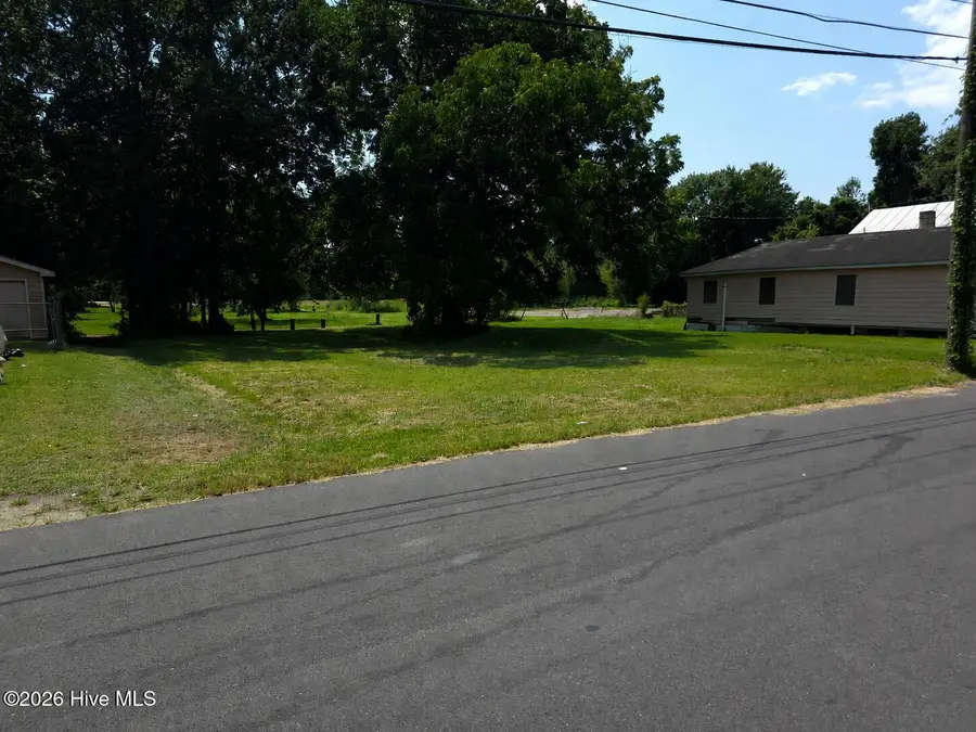 1221 Main Street, New Bern, NC 28560 - #3