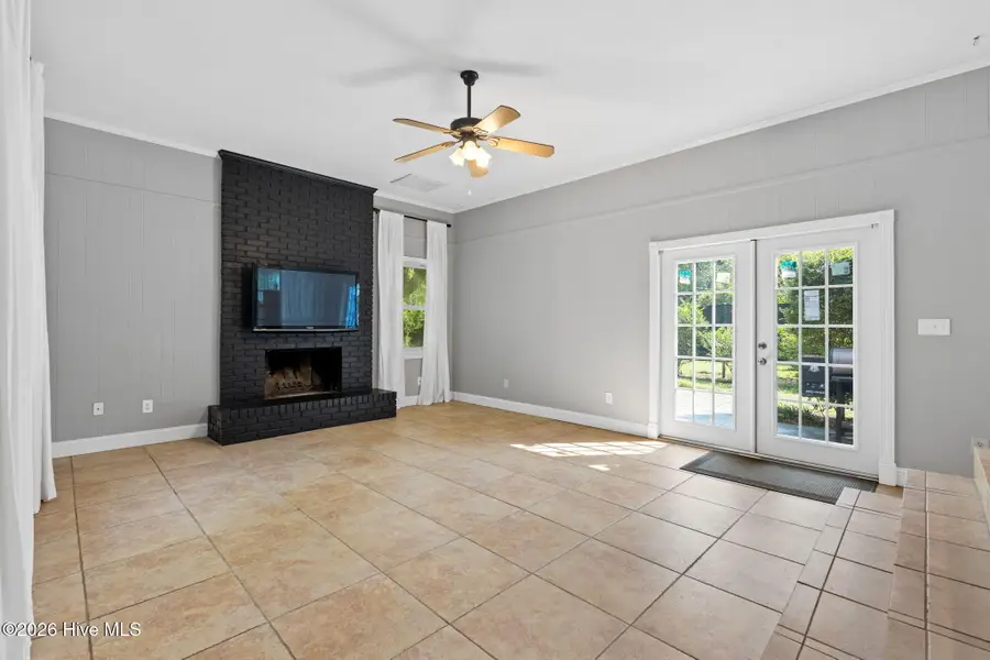 124 Darby Street, Wilmington, NC 28409 - #3