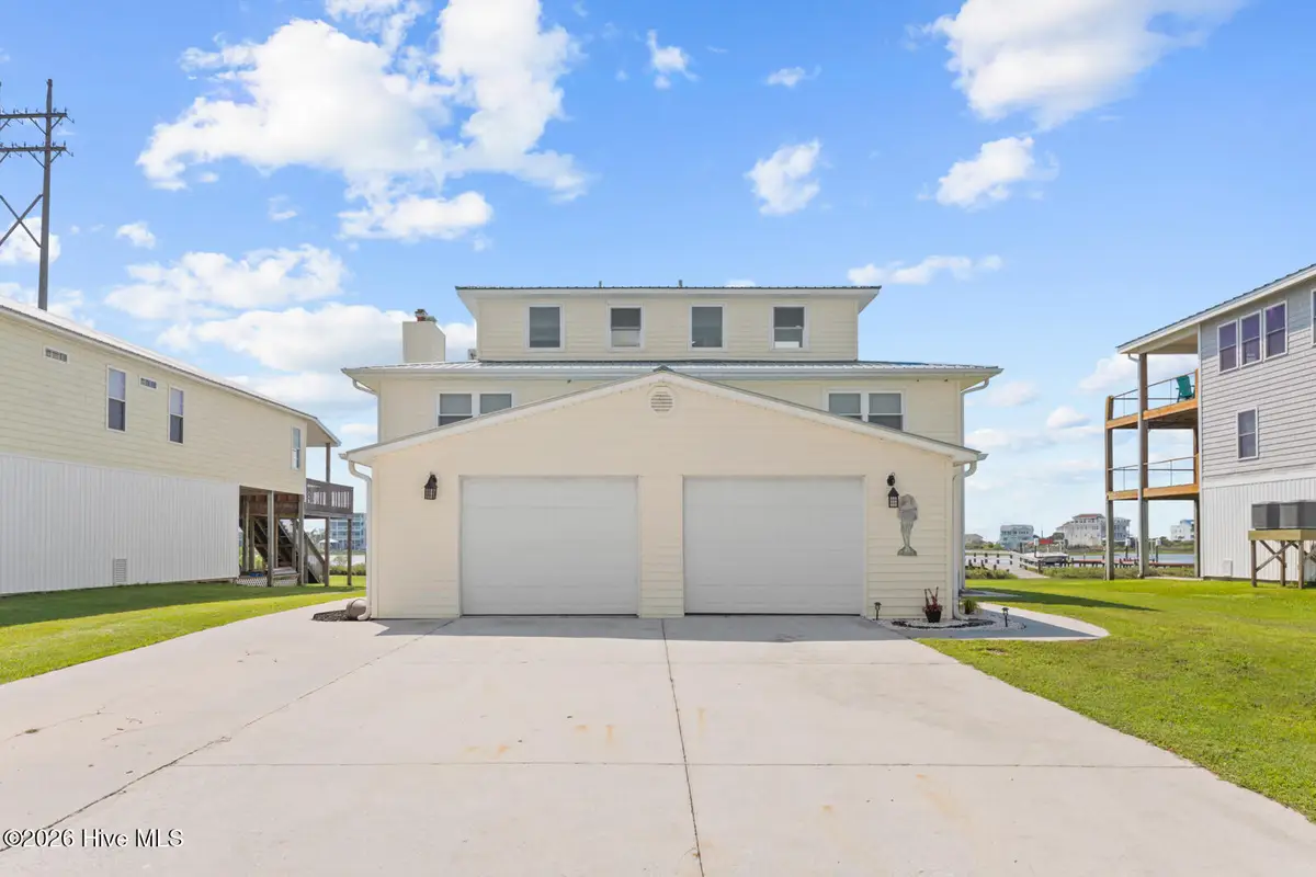 231 Grandview Drive, Sneads Ferry, NC 28460 - #1