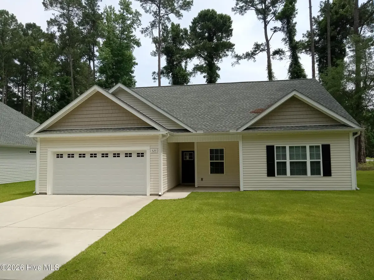 525 Vineland Drive, Whiteville, NC 28472 - #1
