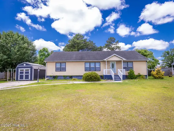299 Riggs Road, Hubert, NC 28539