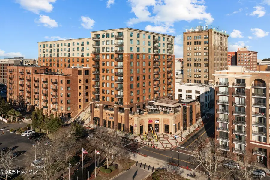 240 N Water Street #Apt 556, Wilmington, NC 28401 - #2