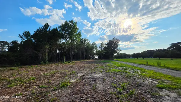 847 Highway 101, Beaufort, NC 28516