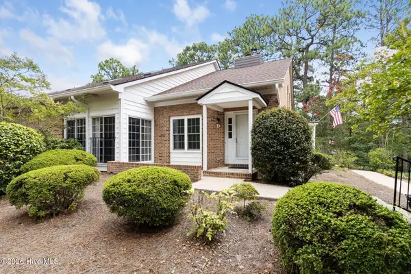 12 Pinehurst Manor Drive #D, Pinehurst, NC 28374