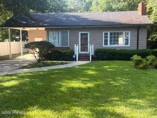 220 E Lewis Street, Whiteville, NC 28472 - #1
