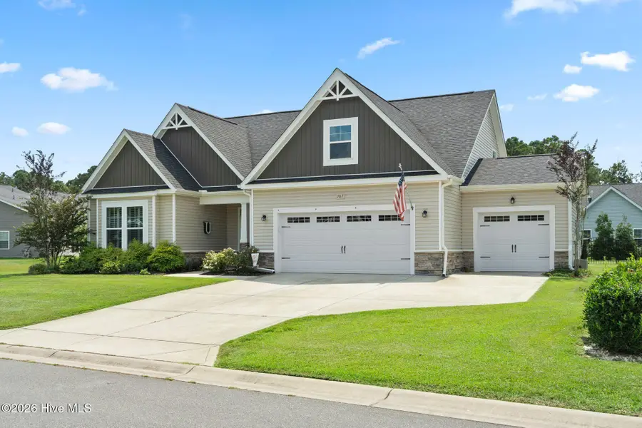 707 E Chatman Drive Nw, Calabash, NC 28467 - #2