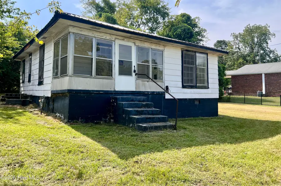 103 S Stewart Street, Rockingham, NC 28379 - #2