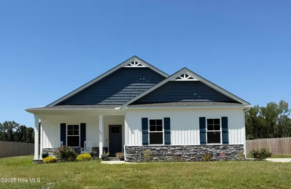 205 Creeks Edge Drive, Pikeville, NC 27863