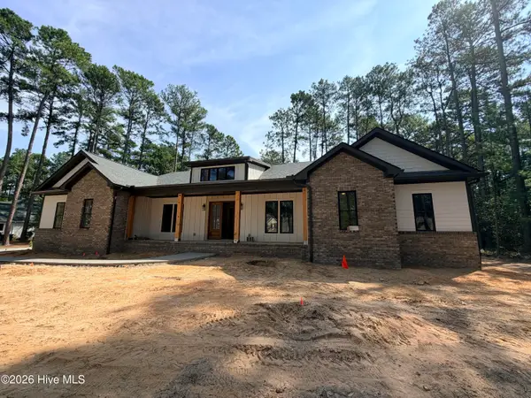 60 Devon Drive, Pinehurst, NC 28374