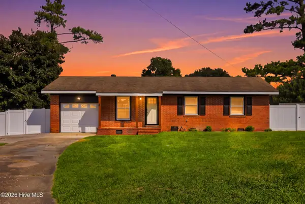317 Sterling Court, Jacksonville, NC 28546