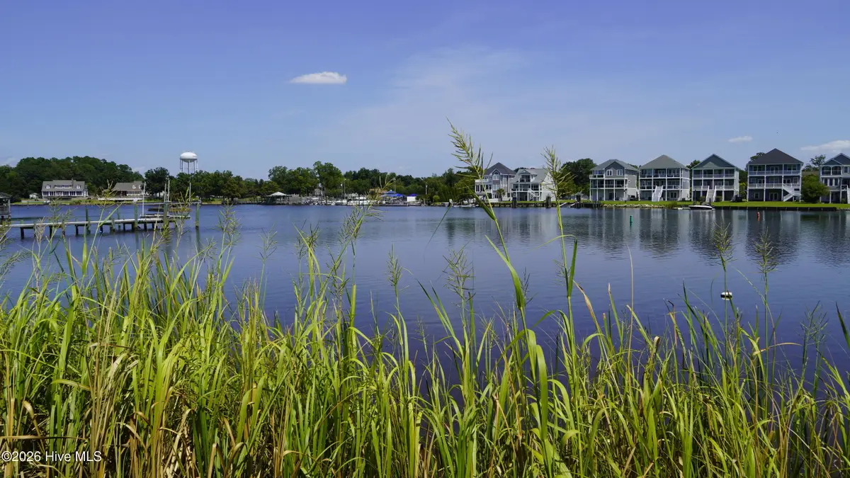 209 Laguna Lane, Jacksonville, NC 28540 - #1