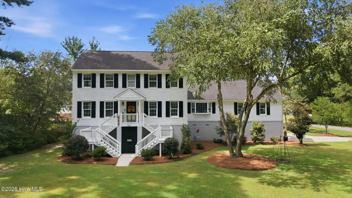 601 Fairview Avenue, Washington, NC 27889 - #1