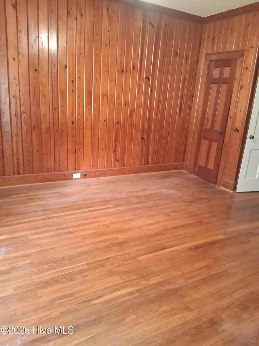 404 Wilson Avenue, Kinston, NC 28501 - #3