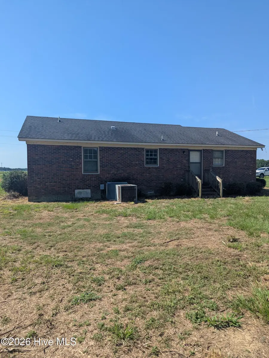 970 High House Road, Clinton, NC 28328 - #2